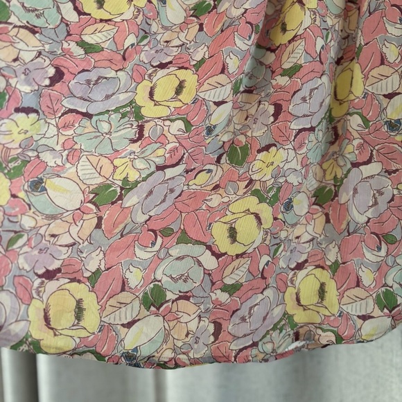 CHAPS Floral Poet Bohemian Blouse w/Ruffle Tiered Bell Sleeves, Size S. - Picture 3 of 6